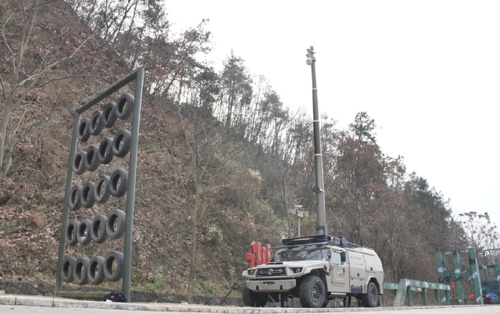 猛士”來戰(zhàn)，東風(fēng)和暢！震序公司攜猛士陣地防御車參加十堰市“東風(fēng)猛士杯”反恐實(shí)戰(zhàn)演練
