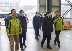 2月23日十堰市委書記張維國、副市長王曉一行到震序公司調(diào)研
